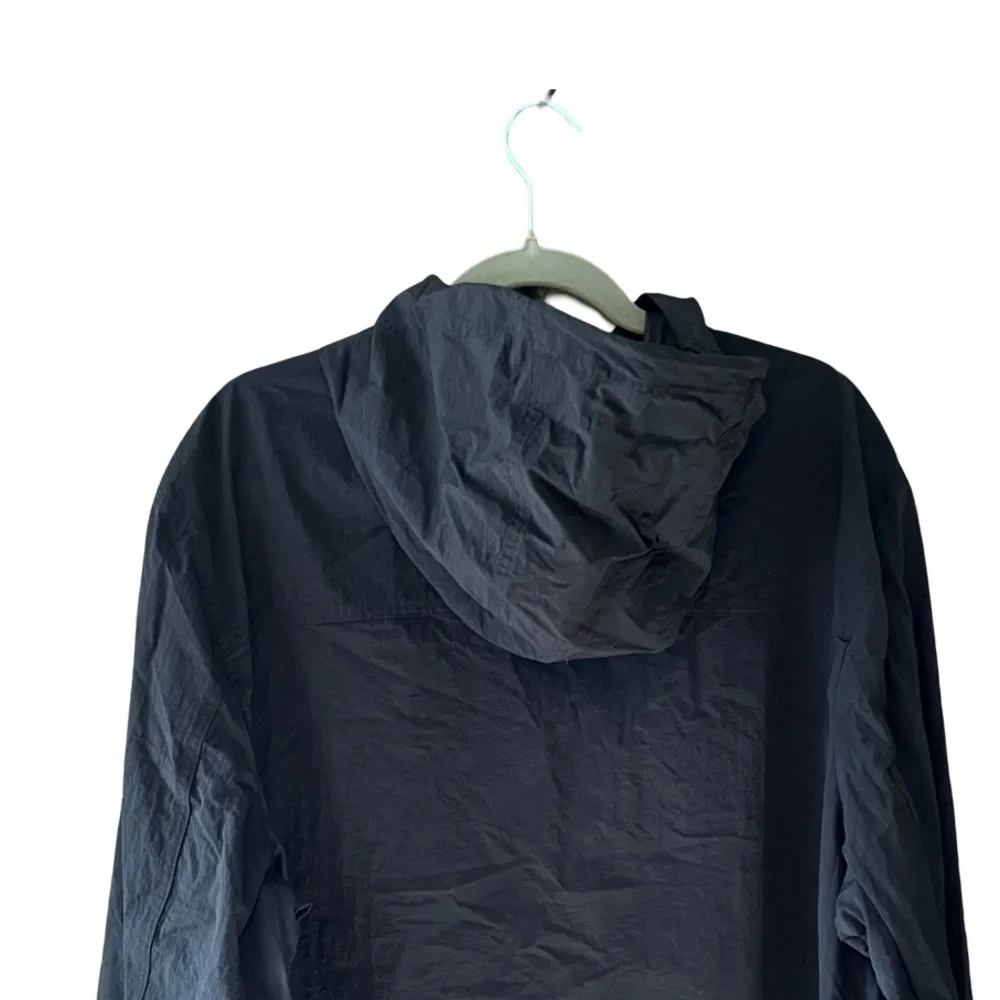 Levi’s Hooded Windbreaker XL NWOT | Lightweight Taslan Nylon - Picture 7 of 16